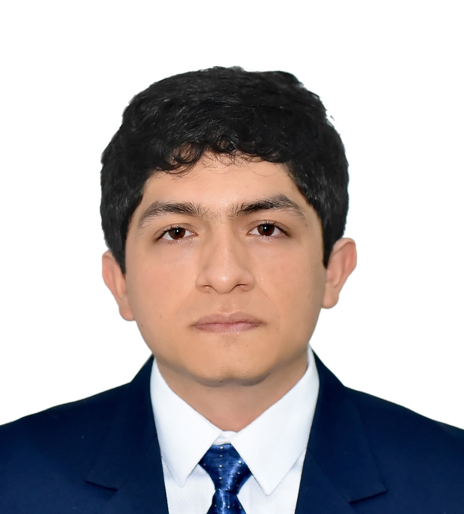 Lic. César Alexander Bazán Briones